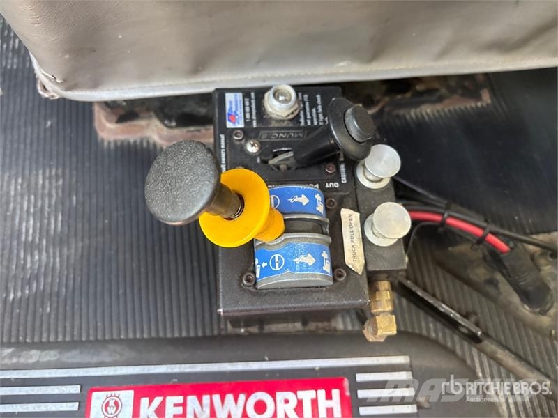 Kenworth T800B Camiones bañeras basculantes o volquetes