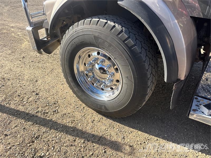 Kenworth T800B Camiones bañeras basculantes o volquetes