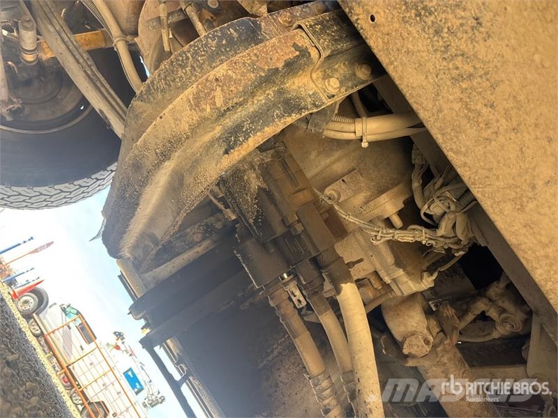 Kenworth T800B Camiones bañeras basculantes o volquetes