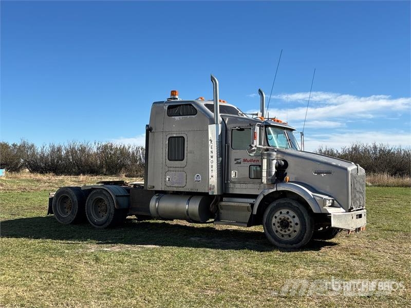 Kenworth T800B وحدات الجر
