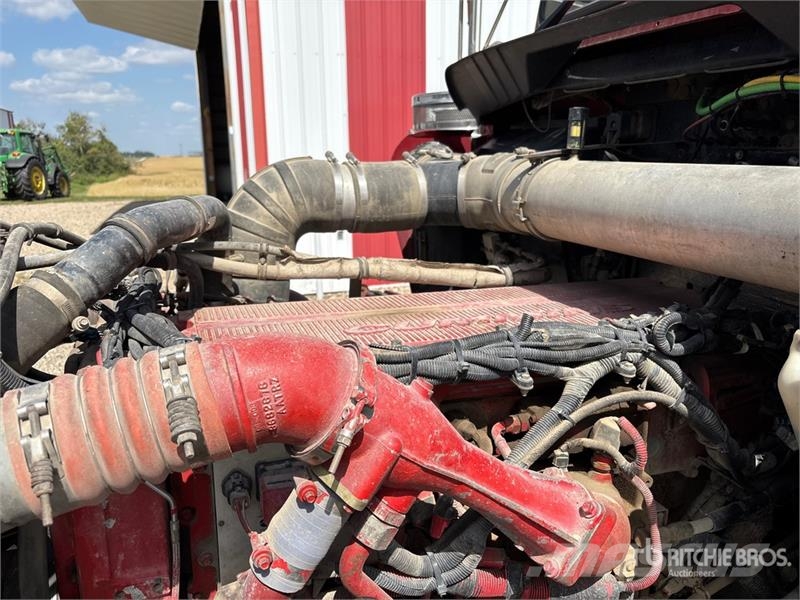 Kenworth T800B Vetopöytäautot