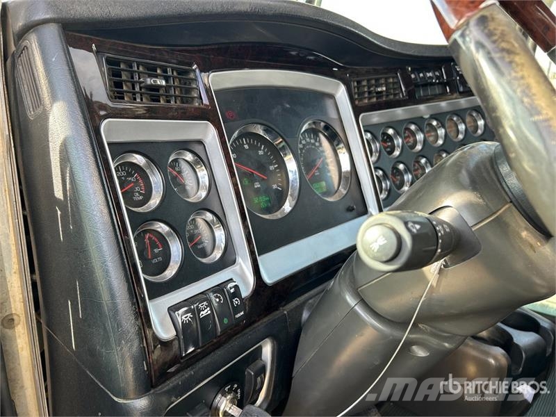 Kenworth T800B Vehículos de reciclaje