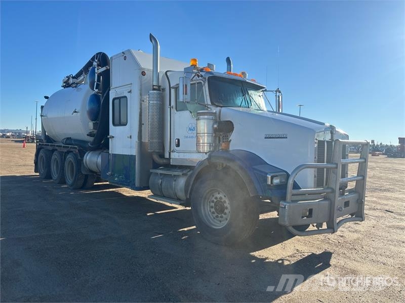 Kenworth T800B Kombinētās vakumsūkņa mašīnas