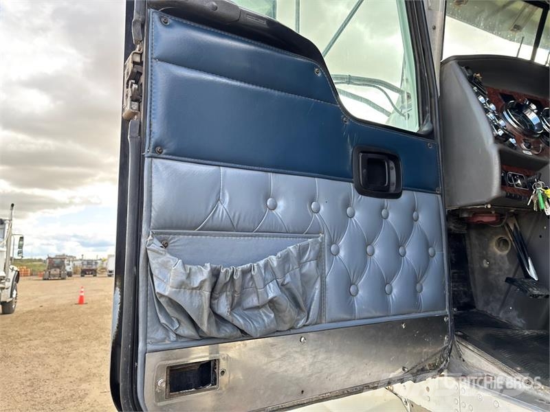 Kenworth T800B Vyslobodzovacie vozidlá