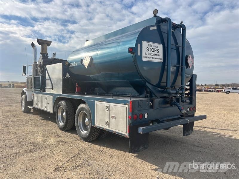 Kenworth T800B 60 bbl 6x4 Hot Oil Truck Előállítási eszközök