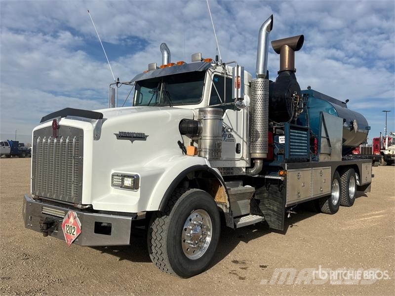 Kenworth T800B 60 bbl 6x4 Hot Oil Truck Előállítási eszközök
