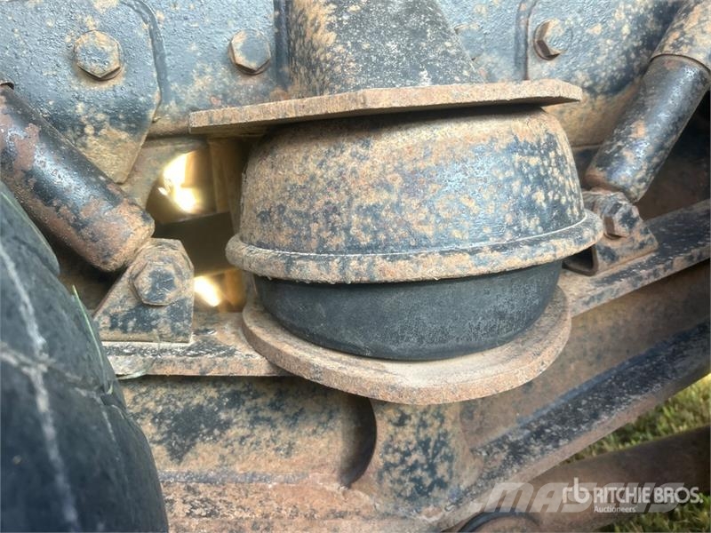 Kenworth T800B 6x4 Grain Truck Graantransporter