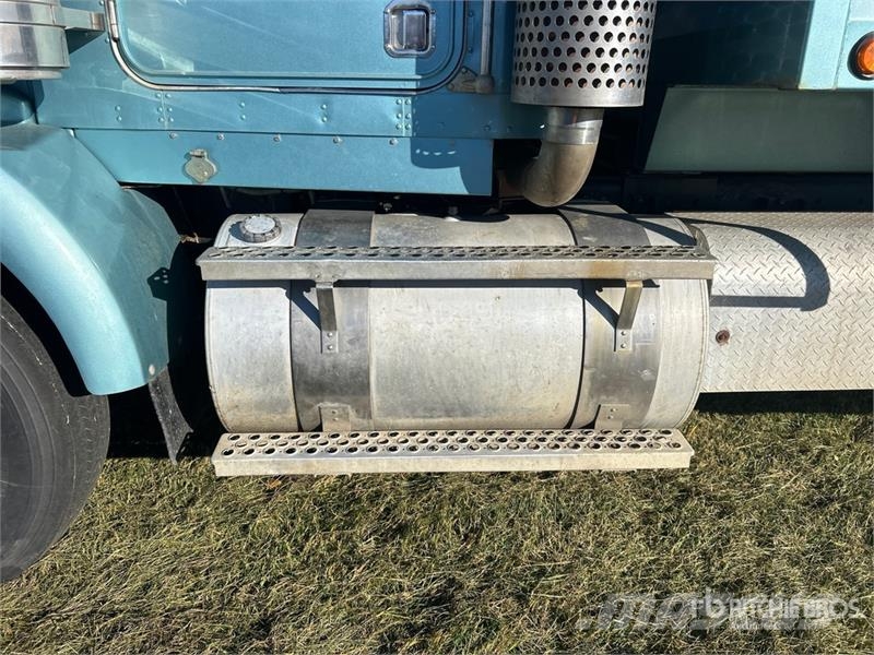 Kenworth T800B 6x4 Grain Truck Graantransporter