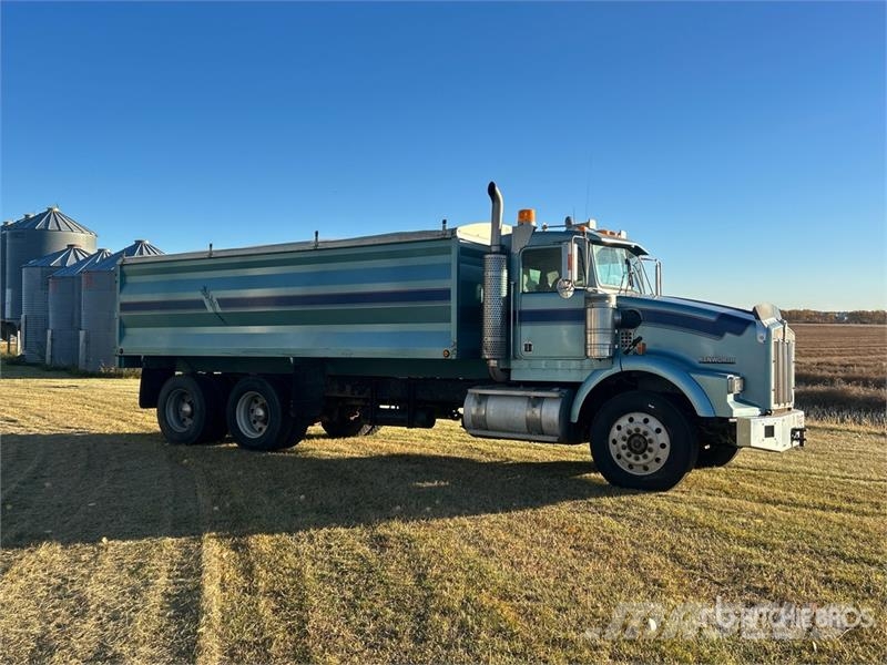 Kenworth T800B 6x4 Grain Truck зерновози