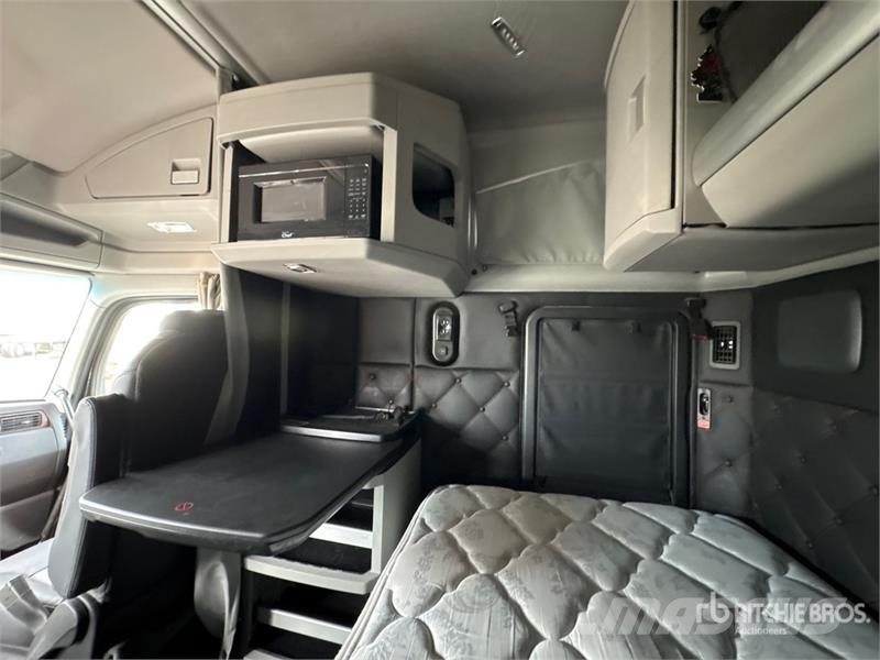 Kenworth T880 Motrici e Trattori Stradali