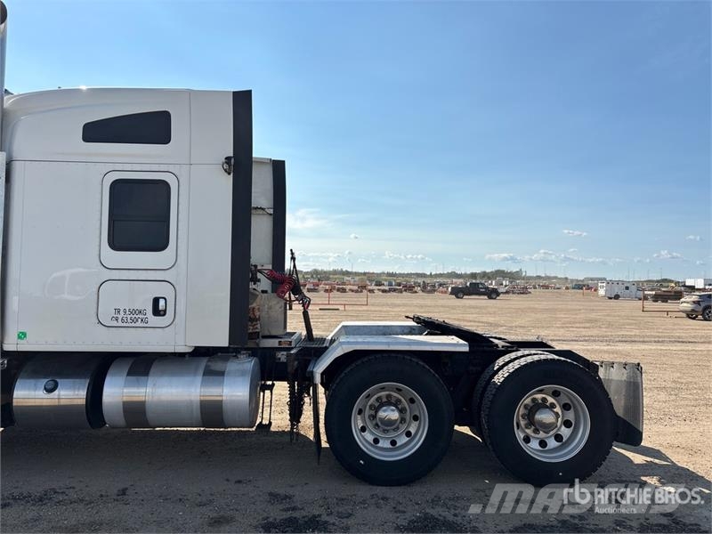 Kenworth T880 Prime Movers