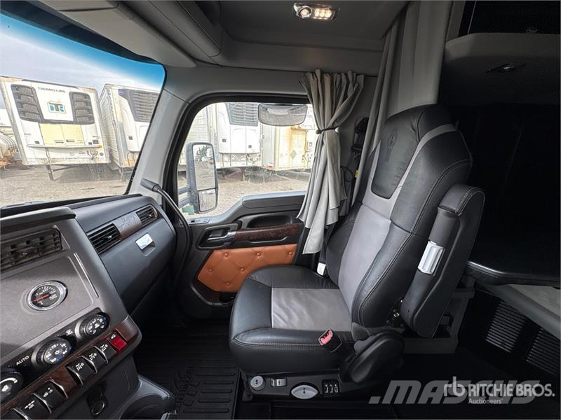 Kenworth T880 Motrici e Trattori Stradali