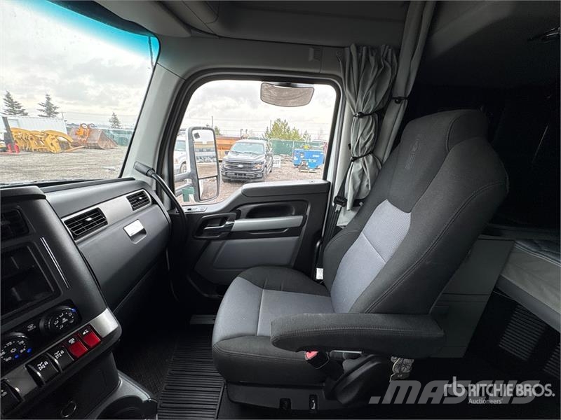 Kenworth T880 牵引车