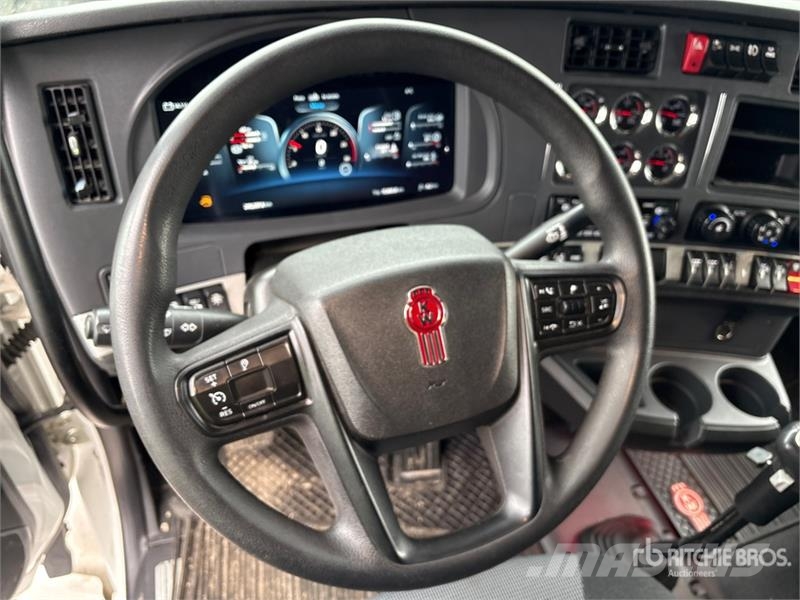Kenworth T880 牵引车