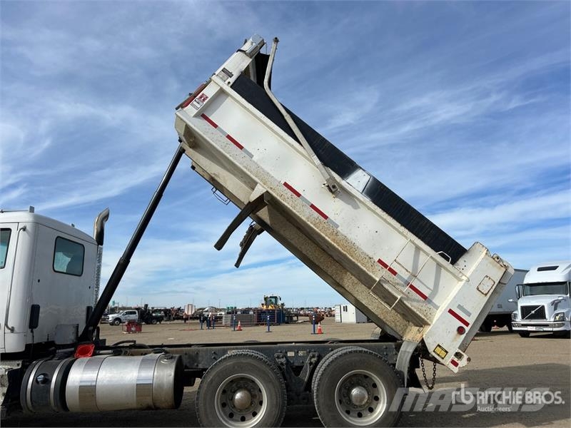Kenworth T880 Самоскиди