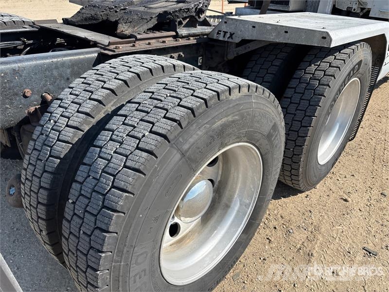 Kenworth T880 Prime Movers