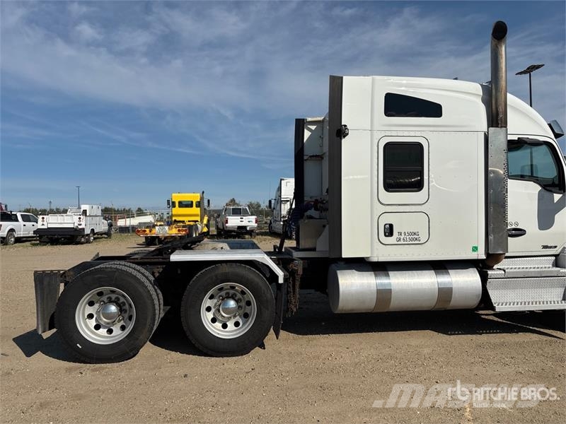 Kenworth T880 Prime Movers