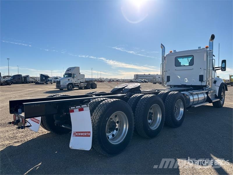 Kenworth T880 Vlačilci