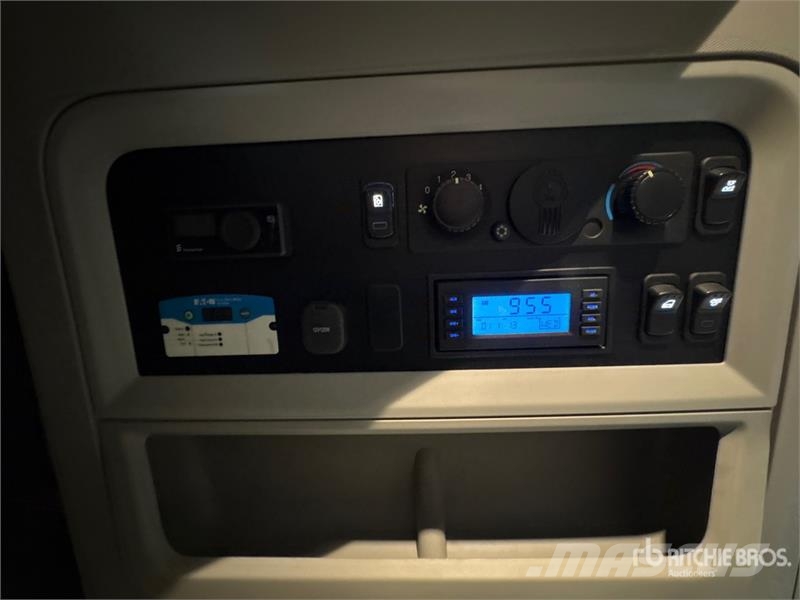Kenworth T880 Motrici e Trattori Stradali