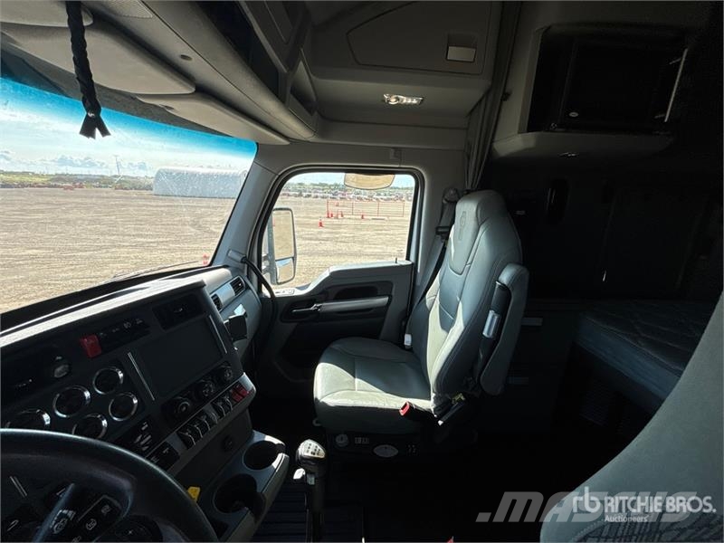 Kenworth T880 Prime Movers