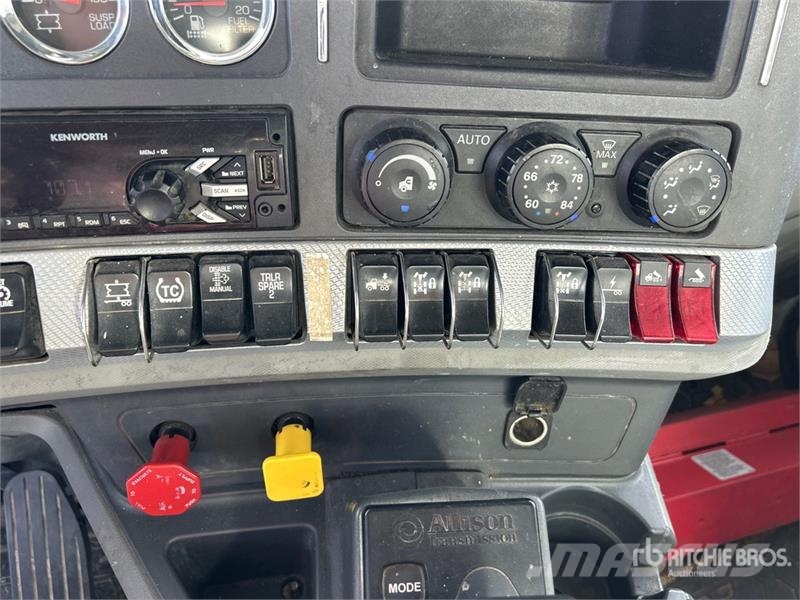 Kenworth T880 Самоскиди