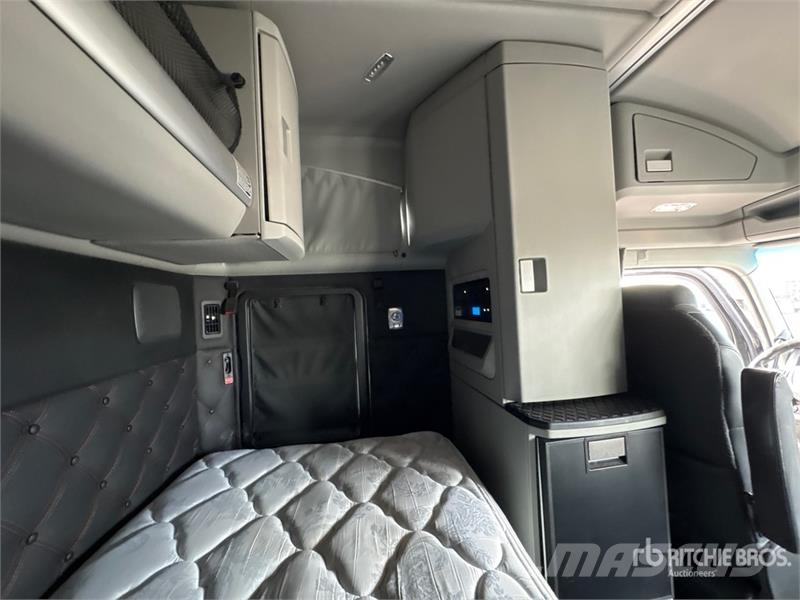 Kenworth T880 Motrici e Trattori Stradali