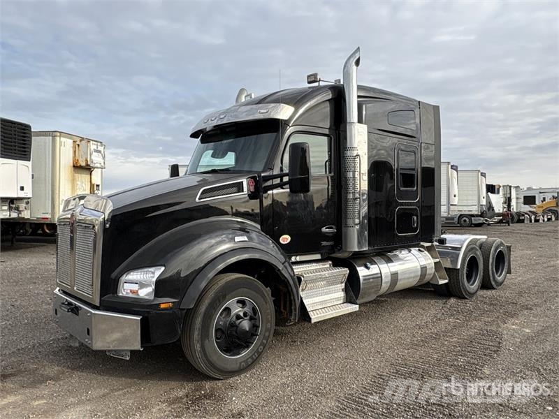 Kenworth T880 Motrici e Trattori Stradali