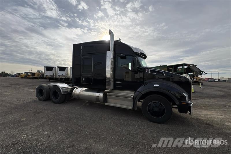 Kenworth T880 Motrici e Trattori Stradali