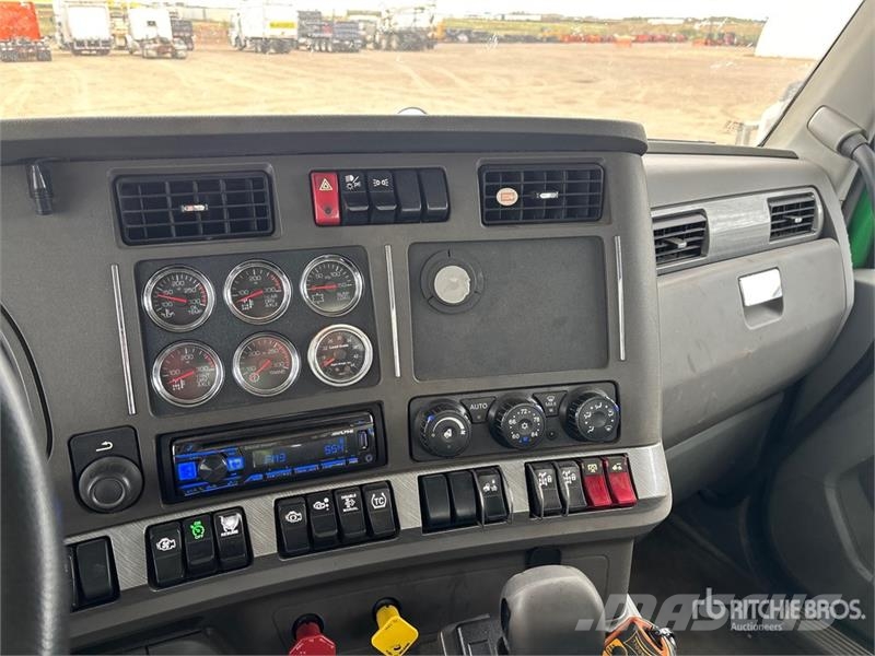 Kenworth T880 Ciągniki siodłowe