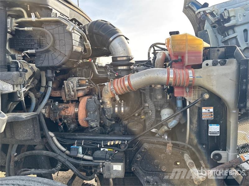 Kenworth T880 Vlačilci