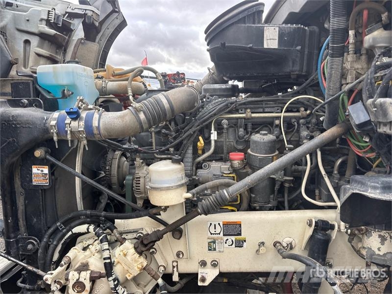 Kenworth T880 وحدات الجر