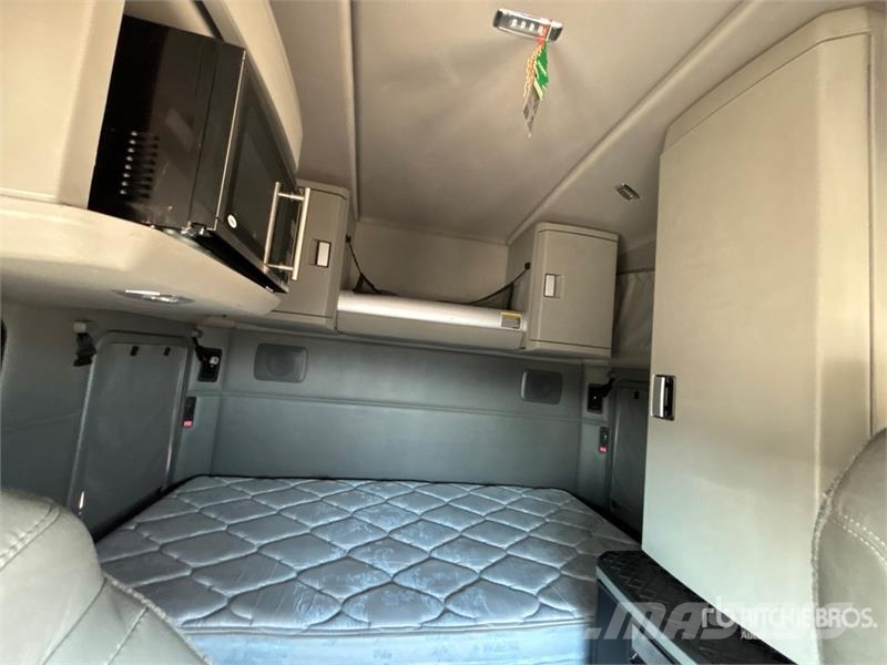 Kenworth T880 Prime Movers