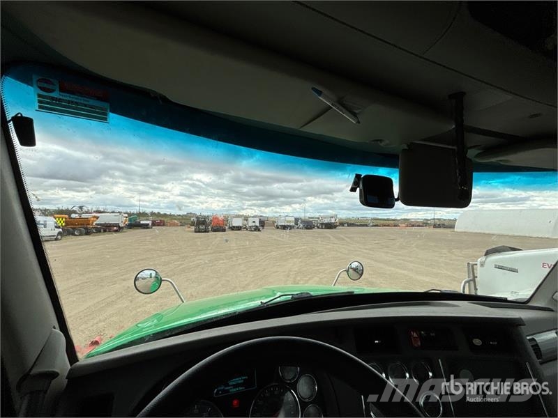 Kenworth T880 Ciągniki siodłowe