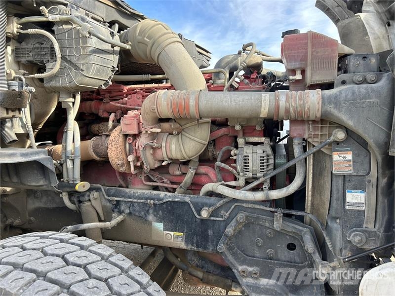 Kenworth T880 Самоскиди