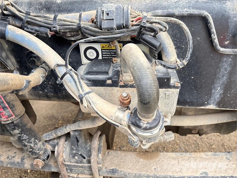 Kenworth T880 وحدات الجر