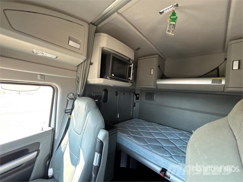 Kenworth T880 Prime Movers