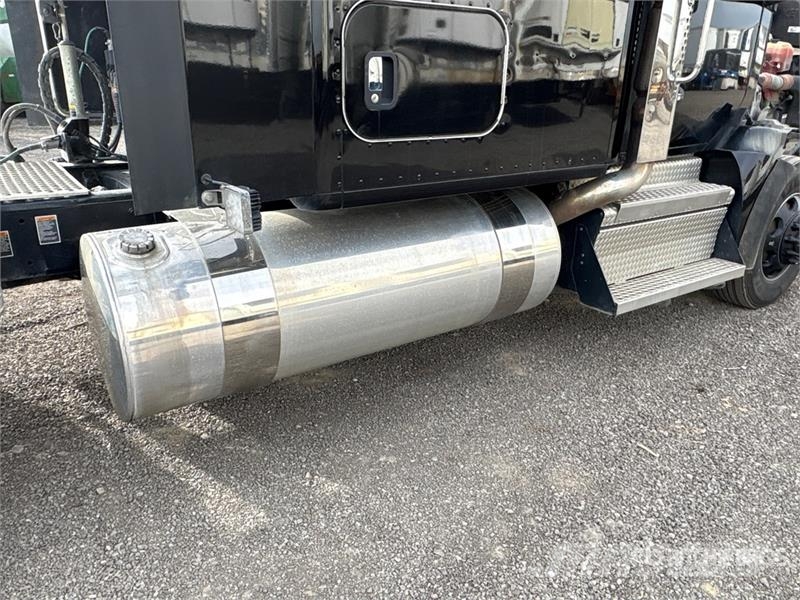 Kenworth T880 Motrici e Trattori Stradali