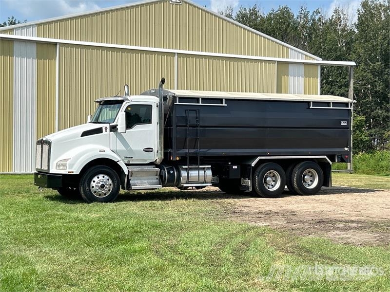 Kenworth T880 6x4 Grain Truck Камиони за товар / зърно