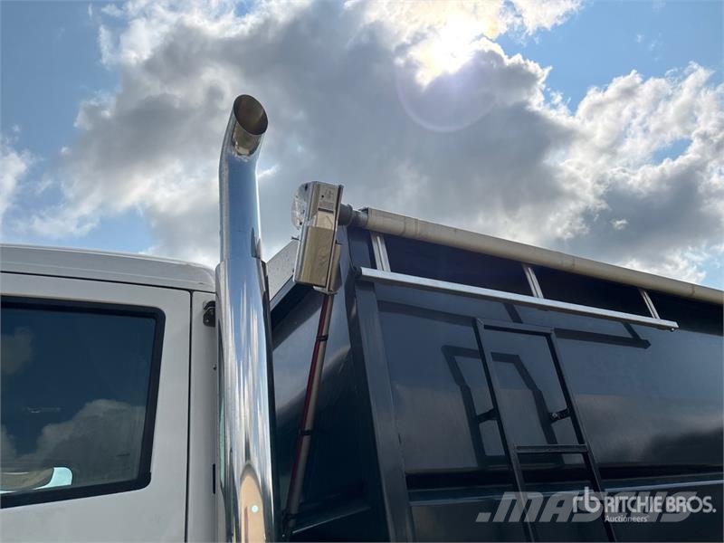 Kenworth T880 6x4 Grain Truck Камиони за товар / зърно