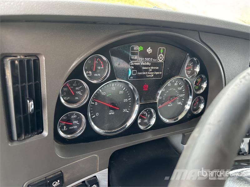 Kenworth T880 6x4 Grain Truck Камиони за товар / зърно