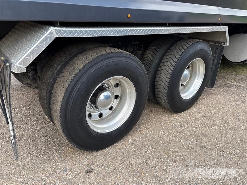 Kenworth T880 6x4 Grain Truck Камиони за товар / зърно