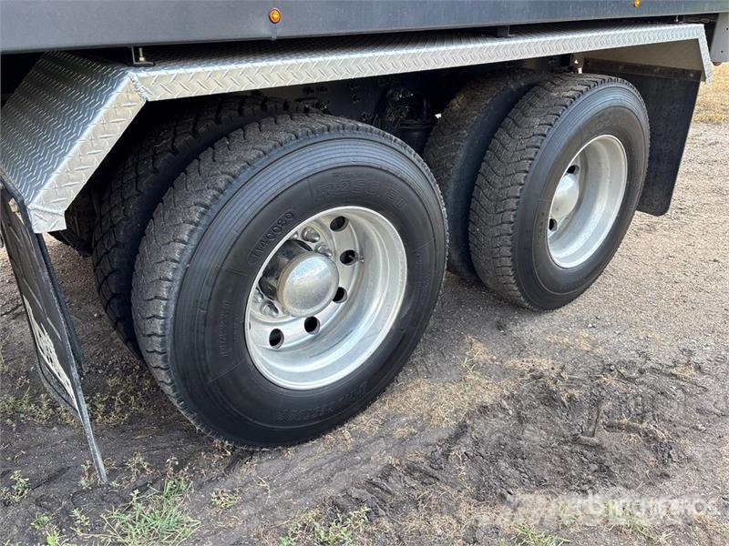 Kenworth T880 6x4 Grain Truck Камиони за товар / зърно