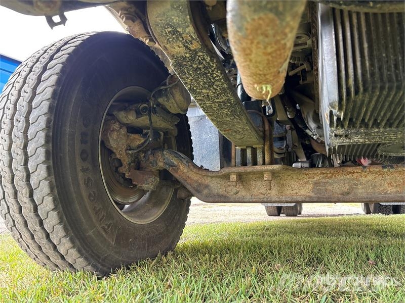 Kenworth T880 6x4 Grain Truck Камиони за товар / зърно