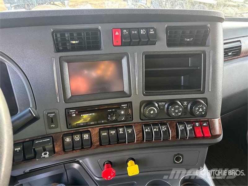 Kenworth T880 6x4 Sleeper Winch Truck Vyslobodzovacie vozidlá