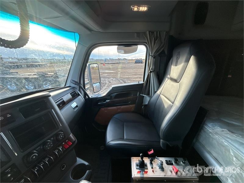 Kenworth T880 6x4 Sleeper Winch Truck Vyslobodzovacie vozidlá