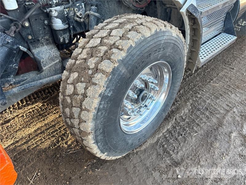 Kenworth T880 6x4 Sleeper Winch Truck Vyslobodzovacie vozidlá