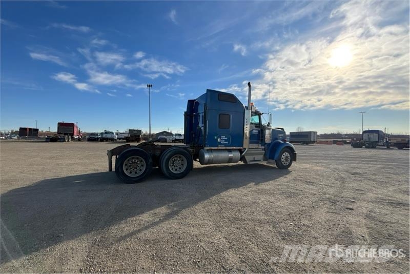 Kenworth W900 Vlačilci