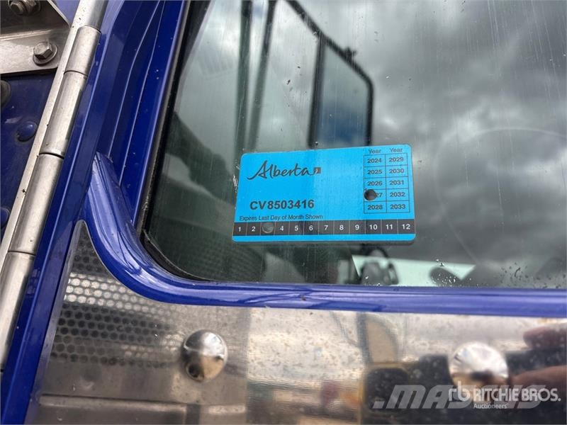 Kenworth W900 Motrici e Trattori Stradali