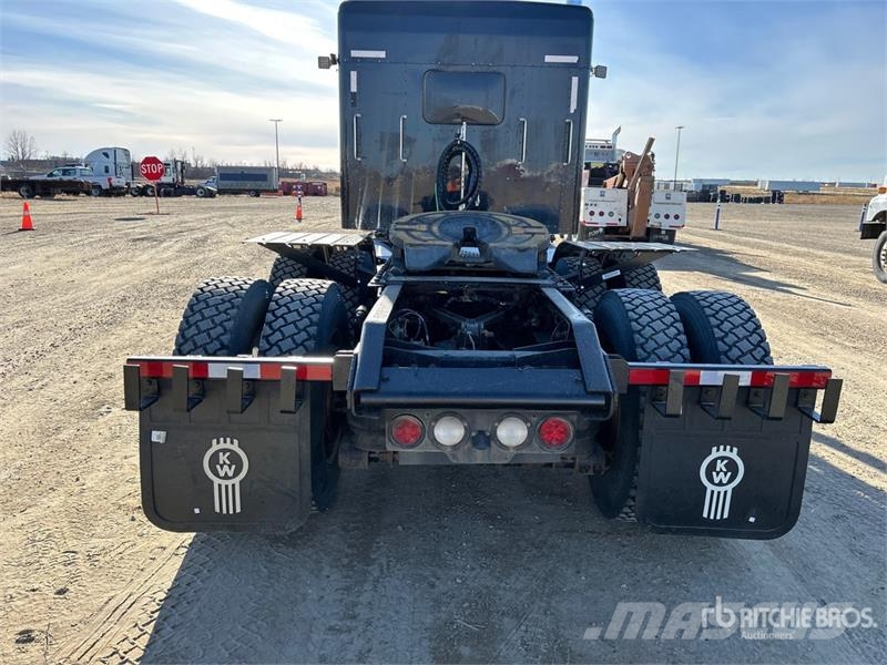 Kenworth W900 Naudoti vilkikai