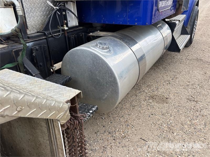 Kenworth W900 Motrici e Trattori Stradali